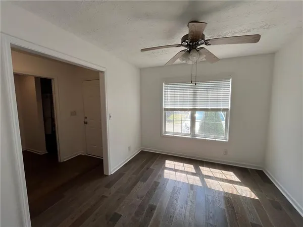 $2,250 | 678 Arbour Way, Suwanee, GA 30024