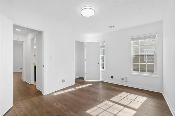 $2,250 | 678 Arbour Way, Suwanee, GA 30024