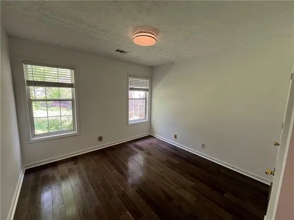 $2,250 | 678 Arbour Way, Suwanee, GA 30024