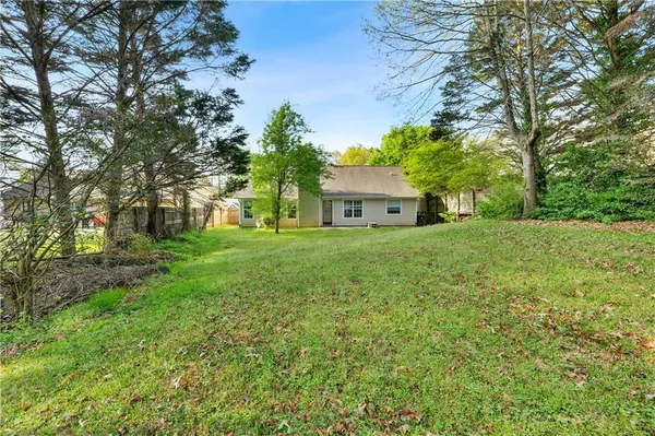 $2,250 | 678 Arbour Way, Suwanee, GA 30024