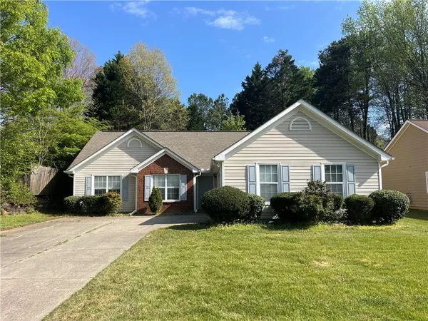 $2,250 | 678 Arbour Way, Suwanee, GA 30024