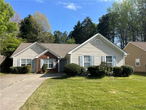 $2,250 | 678 Arbour Way, Suwanee, GA 30024