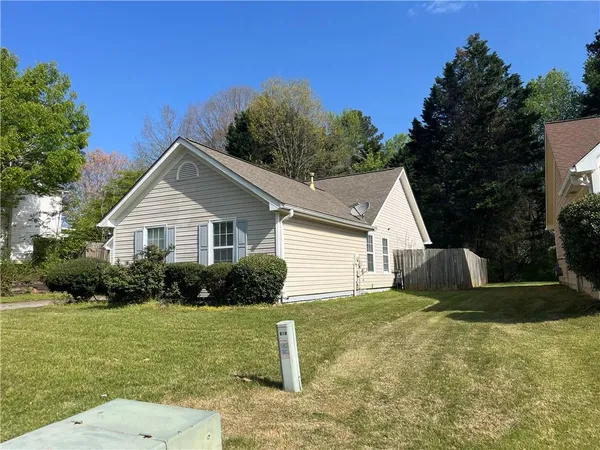 $2,250 | 678 Arbour Way, Suwanee, GA 30024