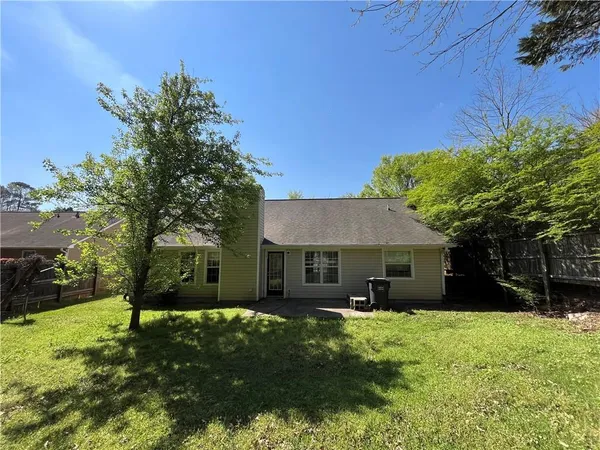 $2,250 | 678 Arbour Way, Suwanee, GA 30024