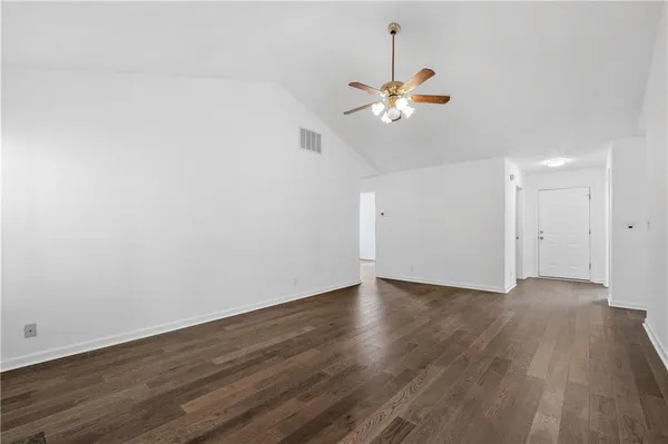 $2,250 | 678 Arbour Way, Suwanee, GA 30024