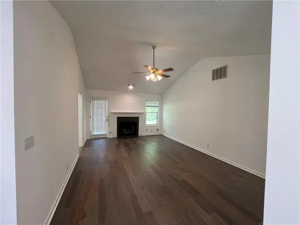 $2,250 | 678 Arbour Way, Suwanee, GA 30024