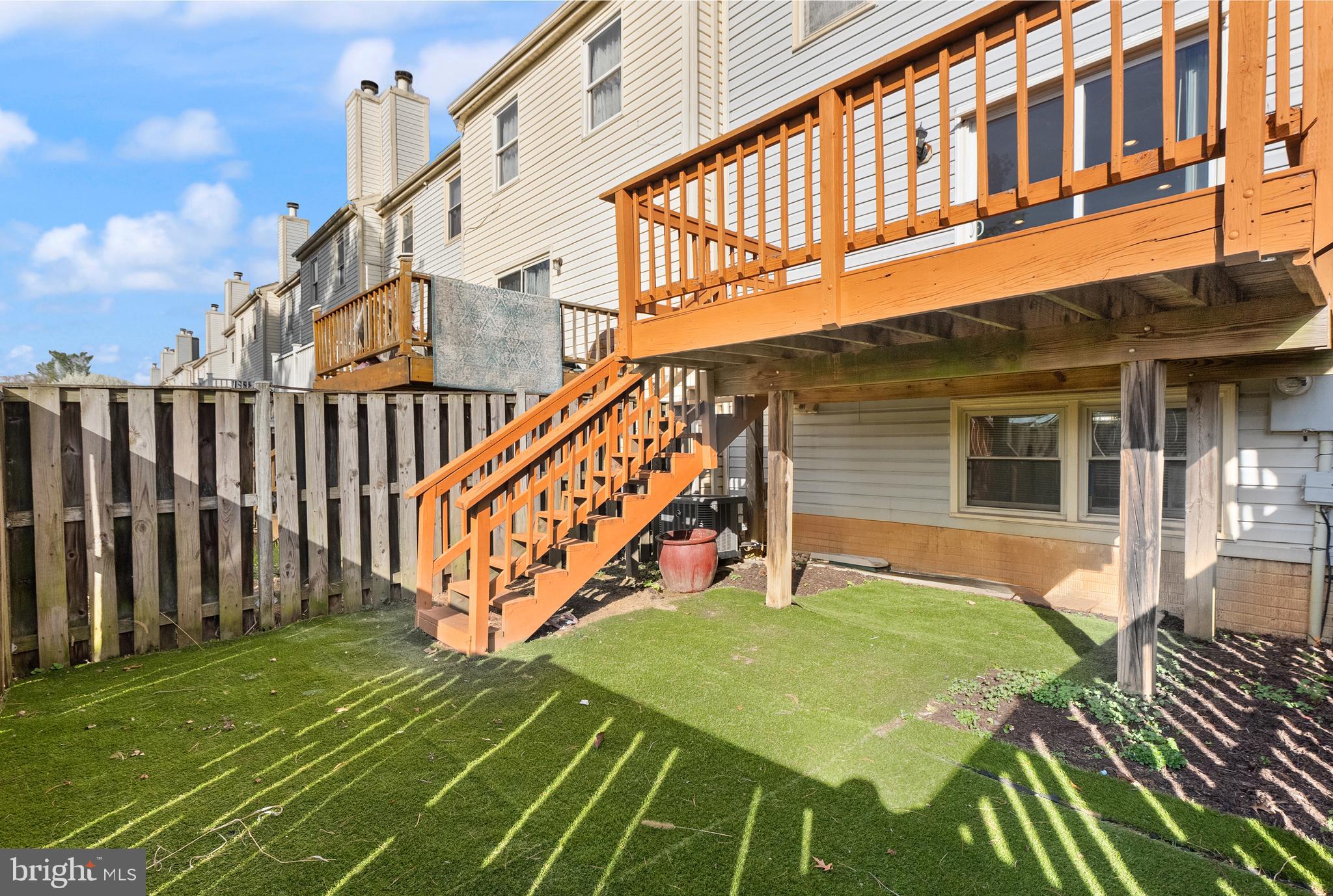 3733 Roxbury Lane Alexandria, VA 22309 - Photo 33 of 37 a view of a house with backyard and deck
