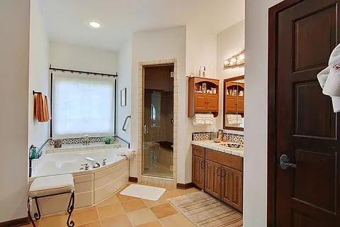 $700,000 | 107 English Turn Drive, New Orleans, LA 70131