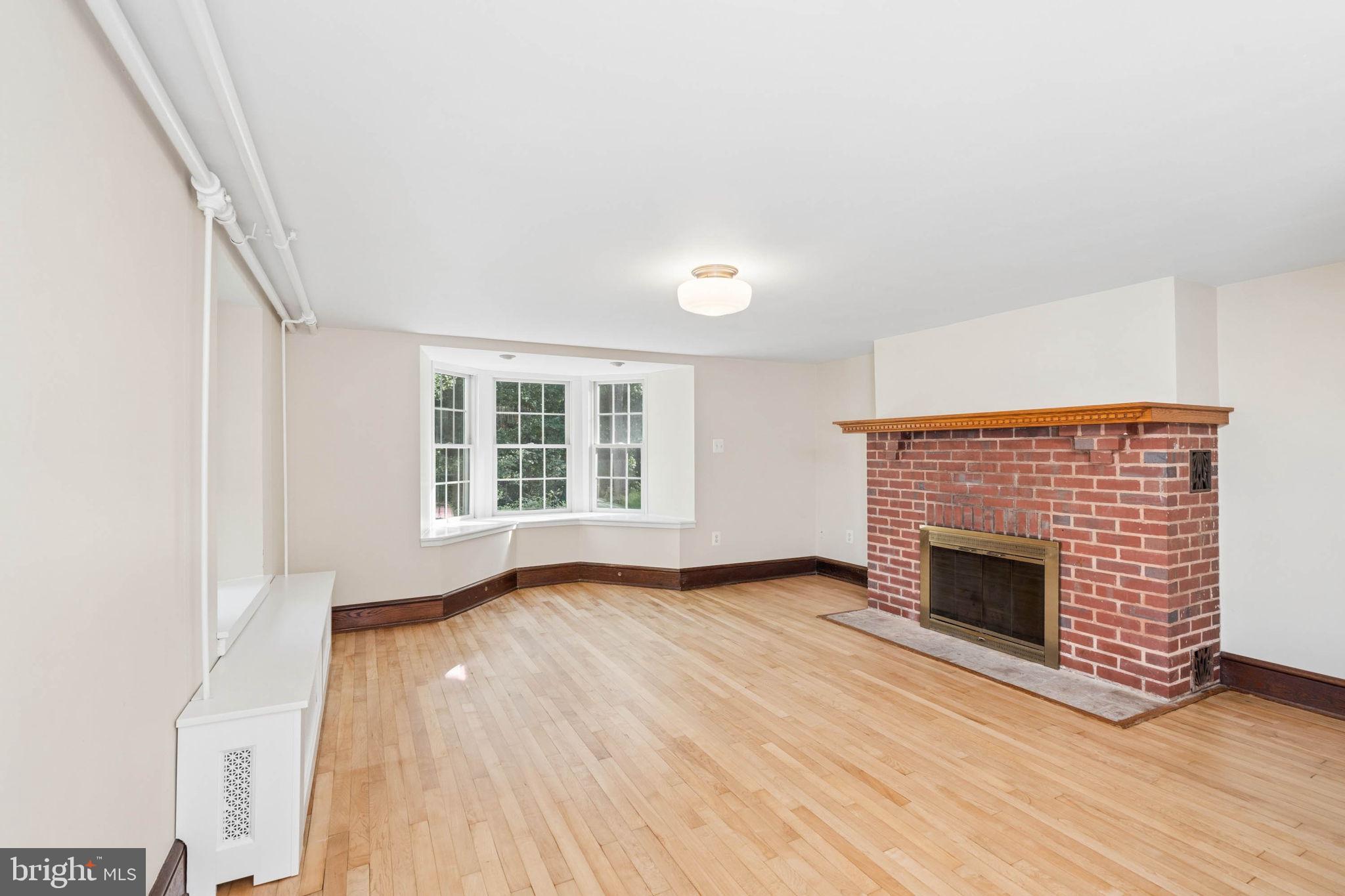 1412 Monkton Road Monkton, MD 21111 - Photo 38 of 72 Dining room w/newly refinished maple flooring...