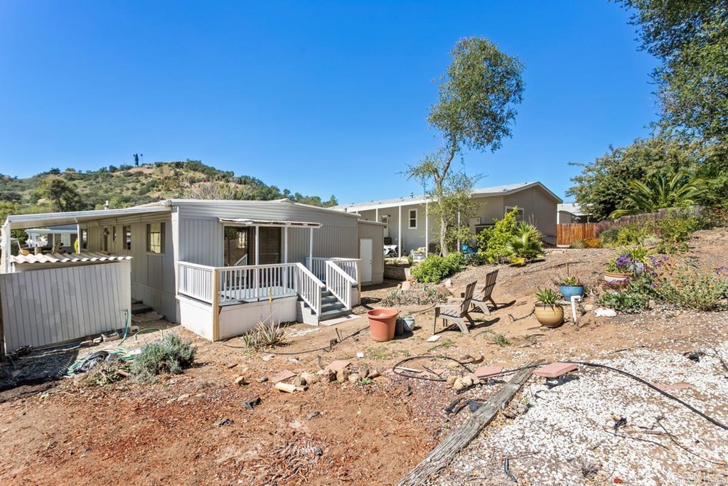 3909 Reche Road, Unit 142 Fallbrook, CA 92028 - Photo 12 of 13