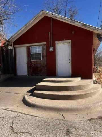 $800 | 1400 Runnels Street, Big Spring, TX 79720