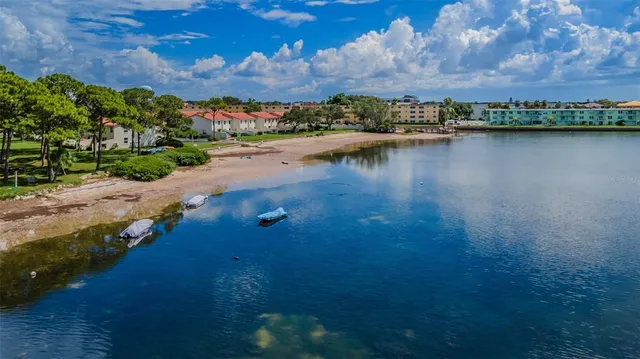 $1,400 | 2700 Bayshore Boulevard, Unit 4101, Dunedin, FL 34698