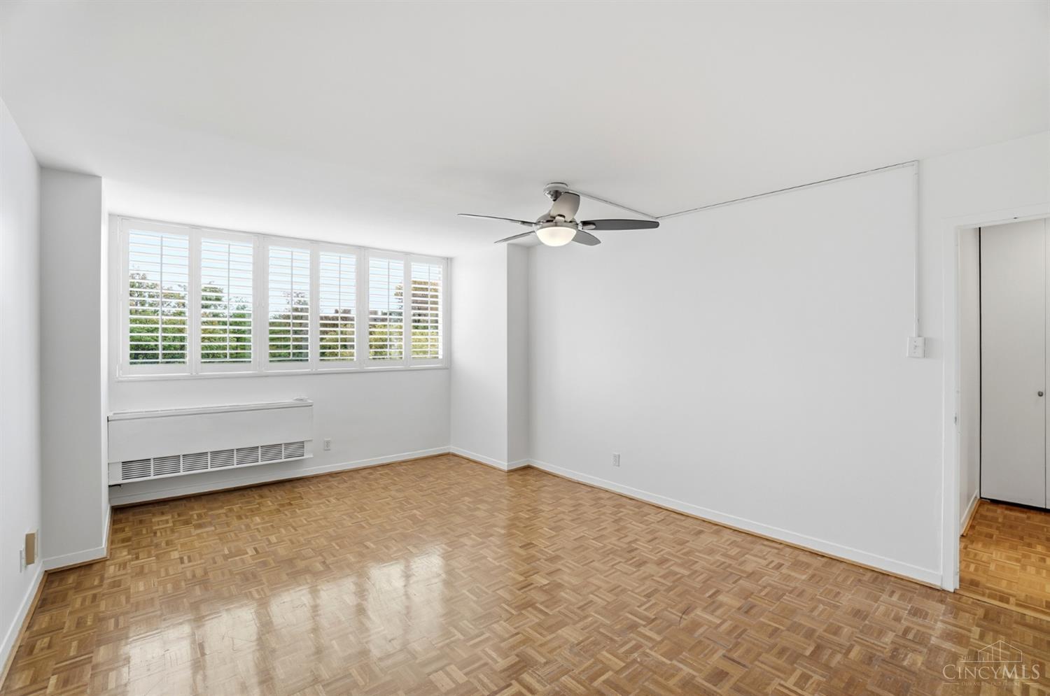2324 Madison Road, Unit 403 Cincinnati, OH 45208 - Photo 24 of 40