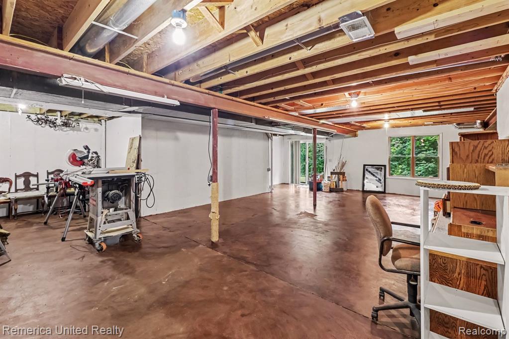 20962 Wasson Road Gregory, MI 48137 - Photo 29 of 39 Gallery Image 29