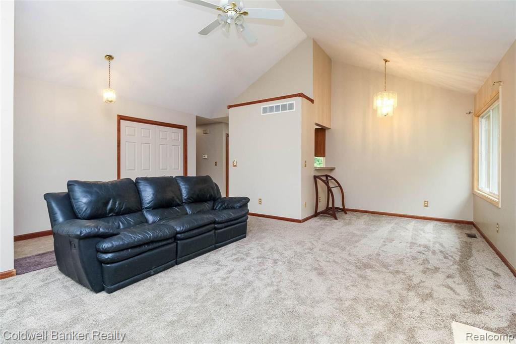 1492 Pratt Road Metamora, MI 48455 - Photo 10 of 37 Gallery Image 10