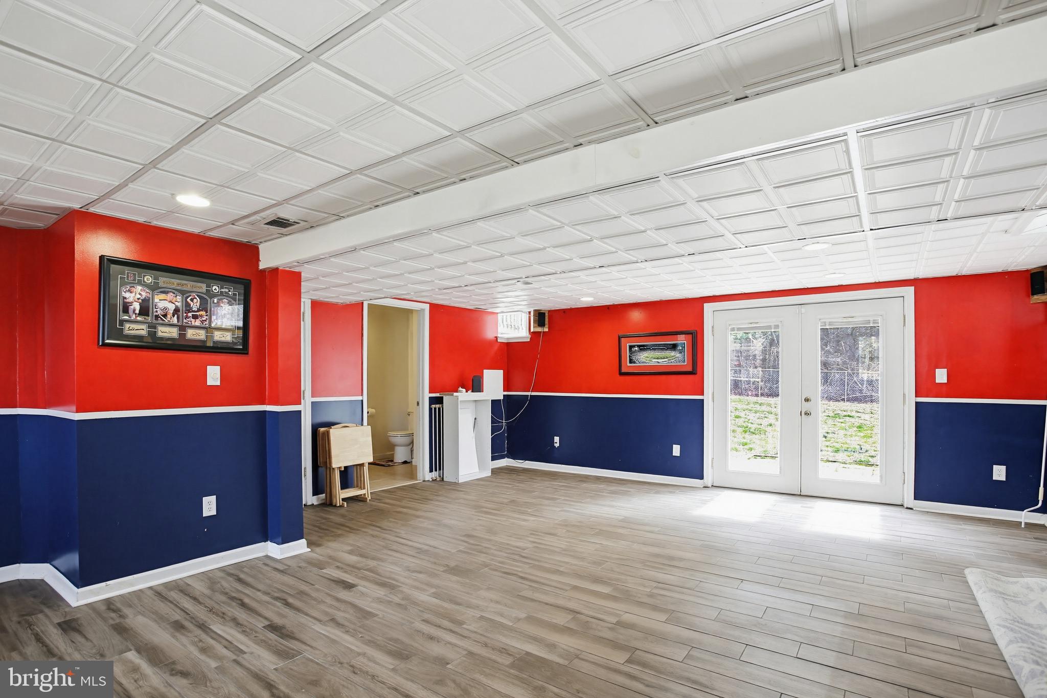3703 Altondale Road Reisterstown, MD 21136 - Photo 24 of 34 an empty room with furniture and natural light