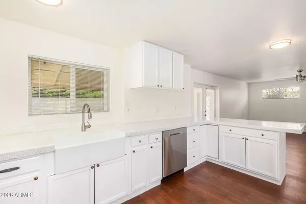 $3,100 | 108 West Balboa Drive, Tempe, AZ 85282