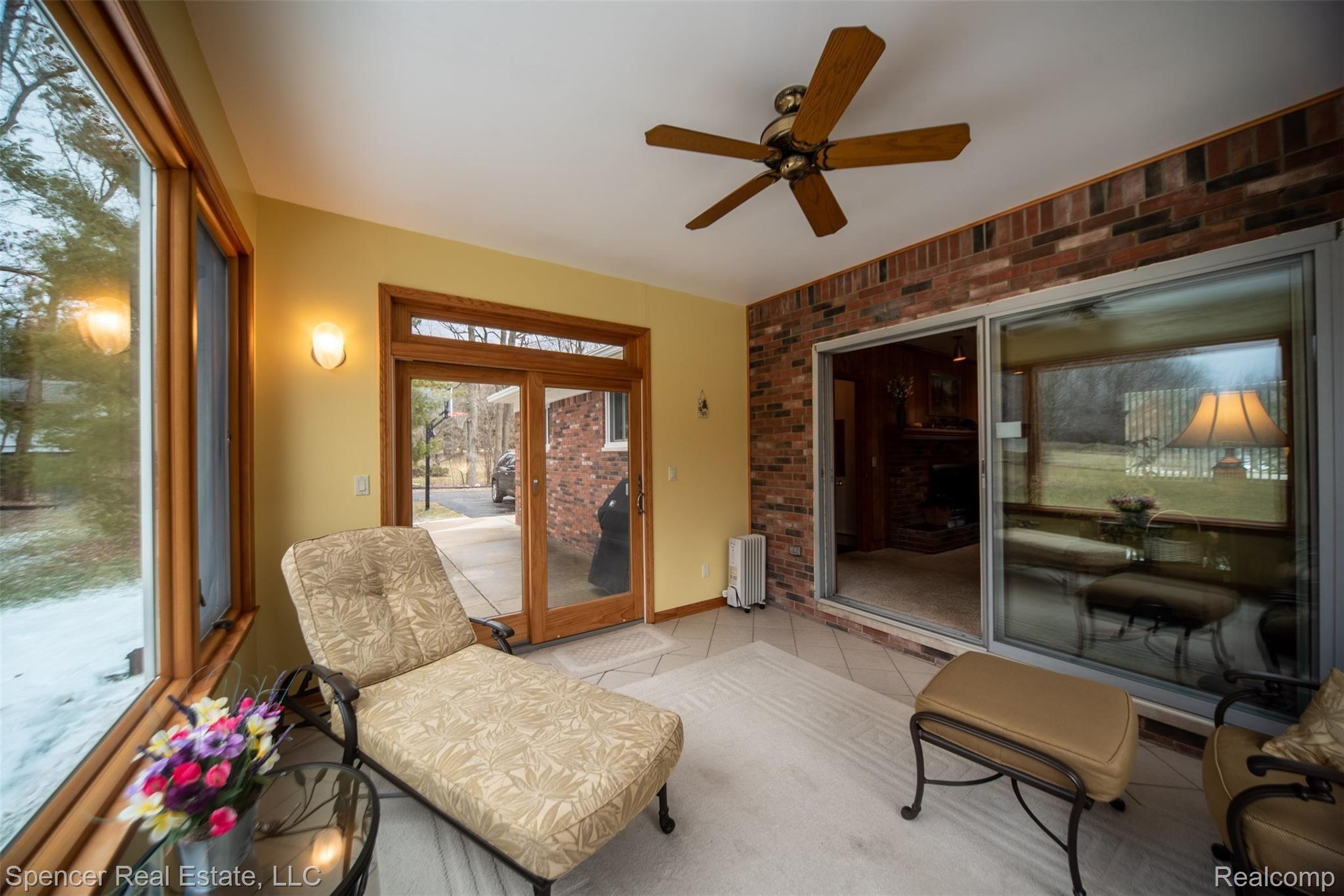 6892 Rattalee Lake Road Clarkston, MI 48348 - Photo 10 of 53 MK7_2860-HDR.jpg