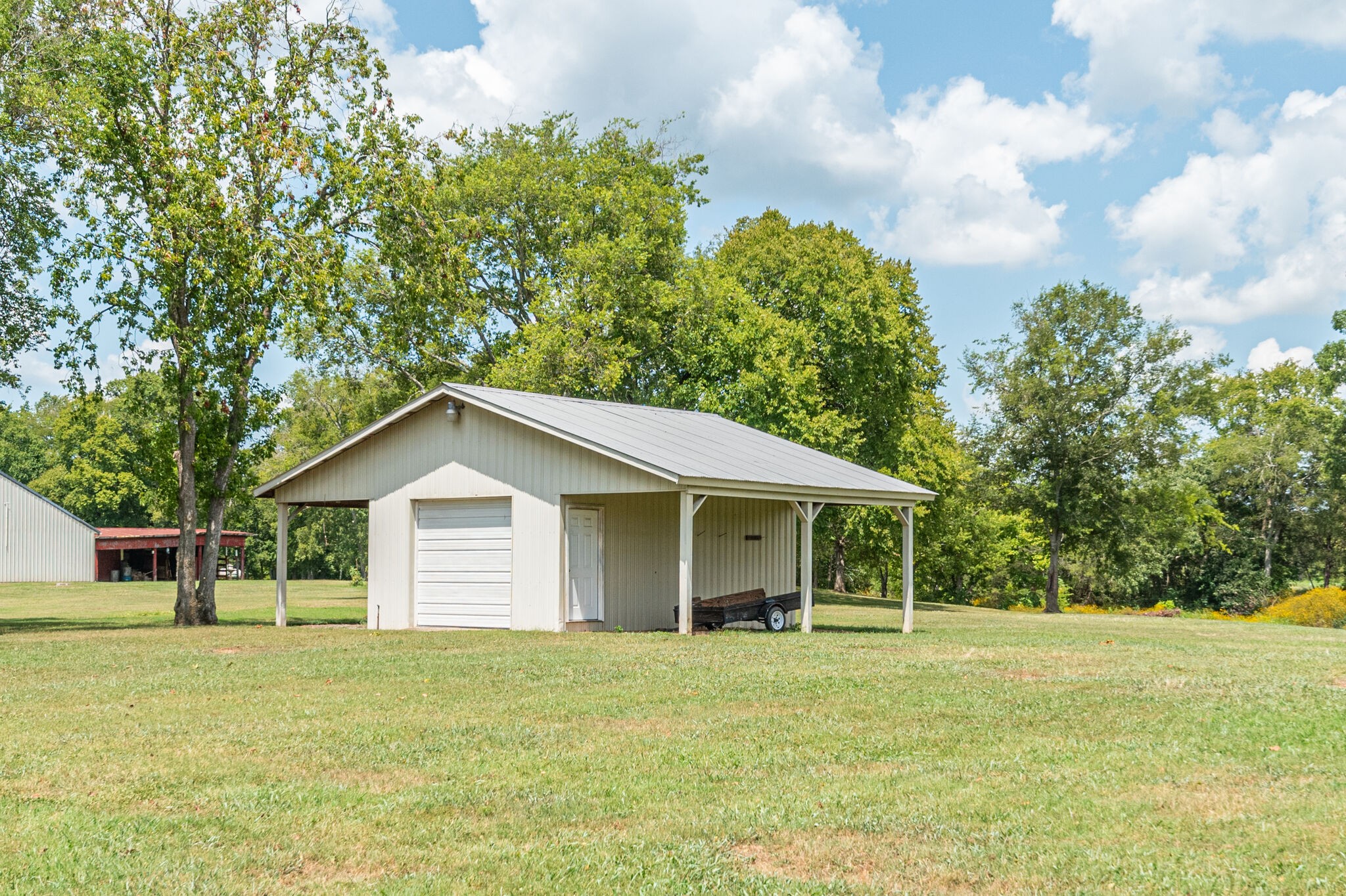1765 Vesta Road Lebanon, TN 37090 - Photo 33 of 36 a view of a house with a backyard