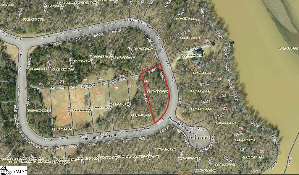 430 Terrapin Pointe Road Hodges, SC 29653 - Photo 1 of 8