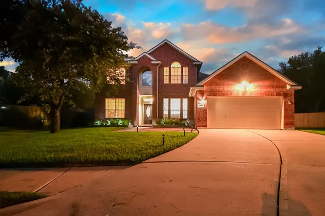$534,900 | 23302 Tinton Court, Katy, TX 77494