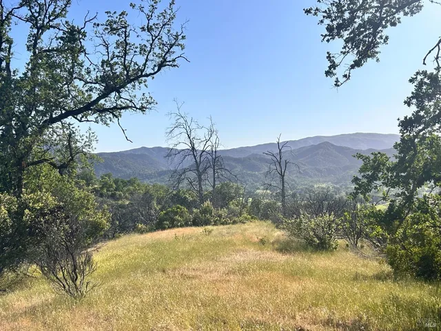 $259,000 | 10504 Bachelor Valley Road, Upper Lake, CA 95493