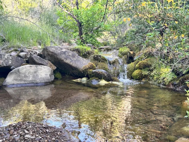 $259,000 | 10504 Bachelor Valley Road, Upper Lake, CA 95493