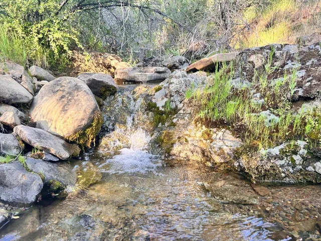 $259,000 | 10504 Bachelor Valley Road, Upper Lake, CA 95493