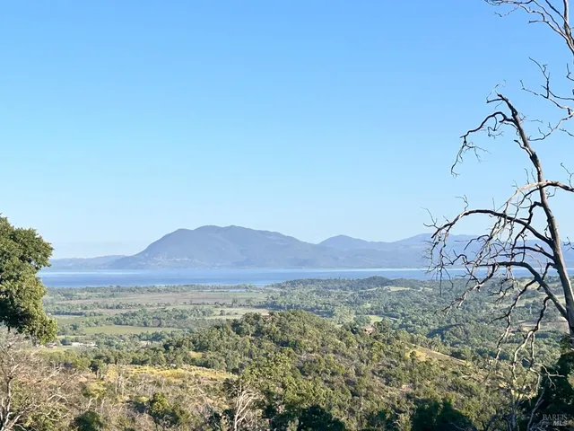 $259,000 | 10504 Bachelor Valley Road, Upper Lake, CA 95493