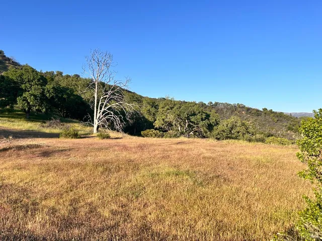 $259,000 | 10504 Bachelor Valley Road, Upper Lake, CA 95493