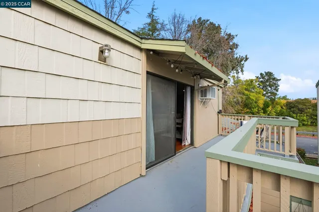 $375,000 | 2890 Treat Boulevard, Unit 5, Concord, CA 94518