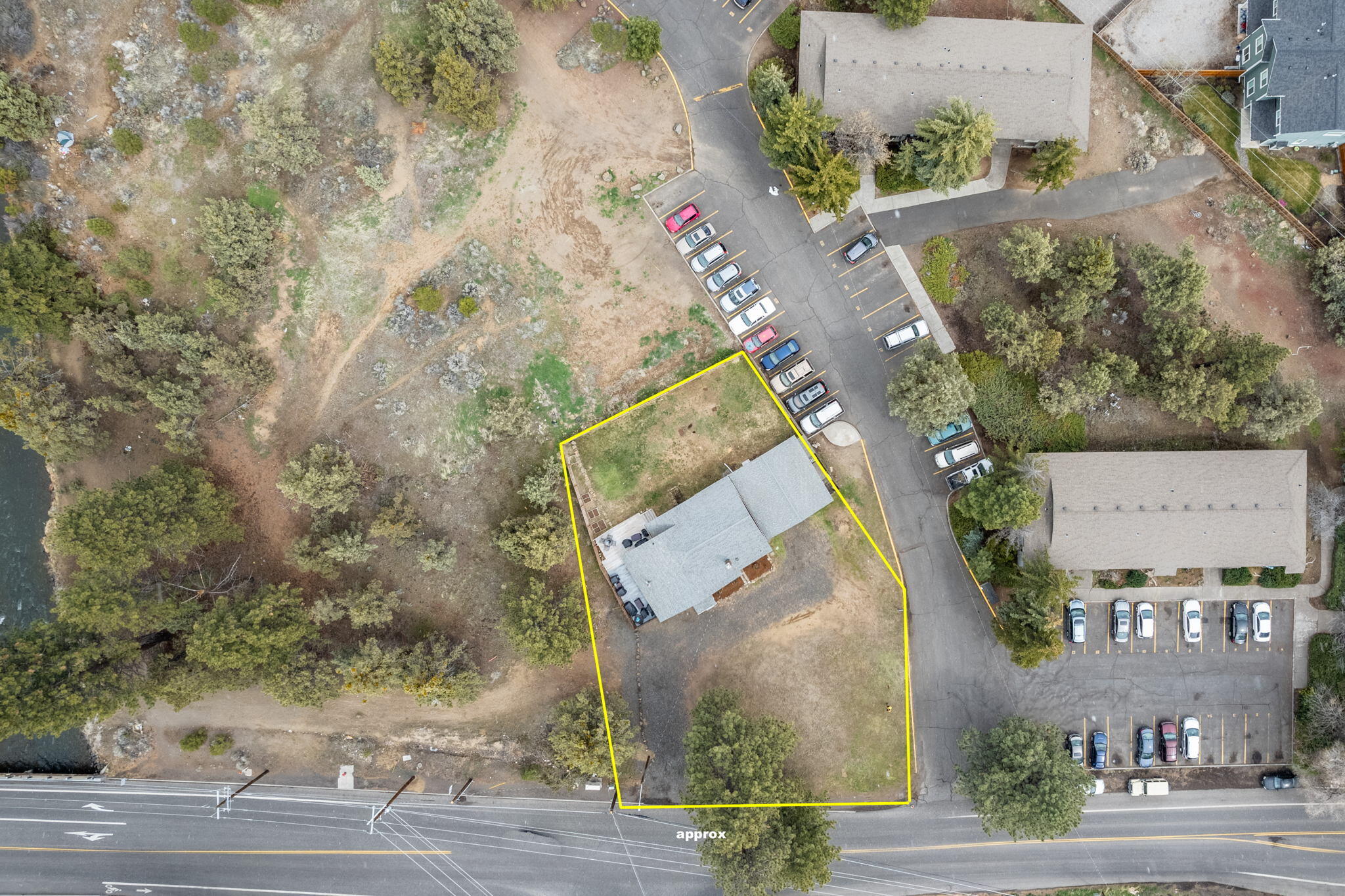 61560 Brosterhous Road Bend, OR 97702 - Photo 35 of 39 2022_04_19_61560_brosterhous_rd-49