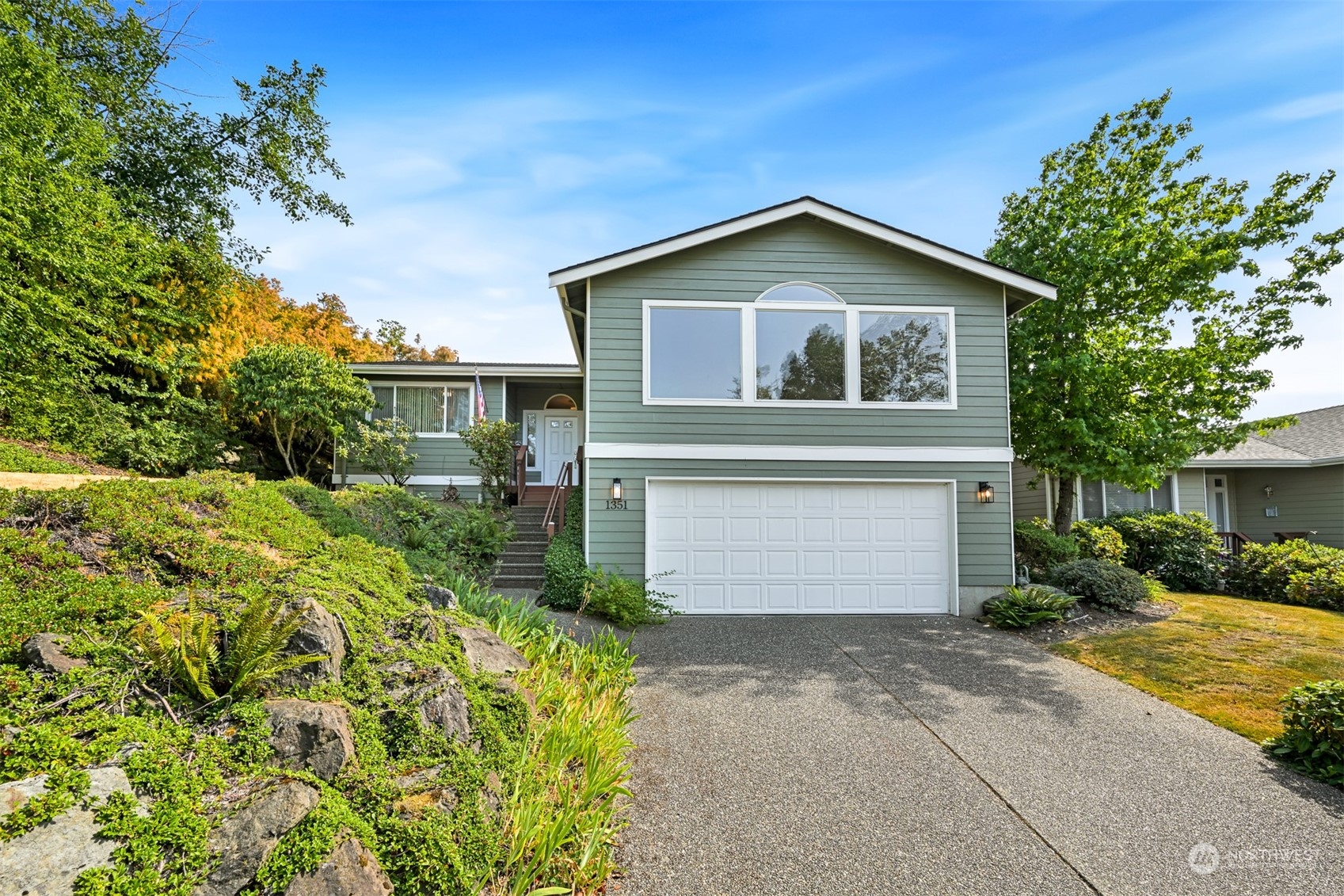 1351 Whatcom Street Bellingham, WA 98229 - Photo 1 of 40 Gallery Image 1
