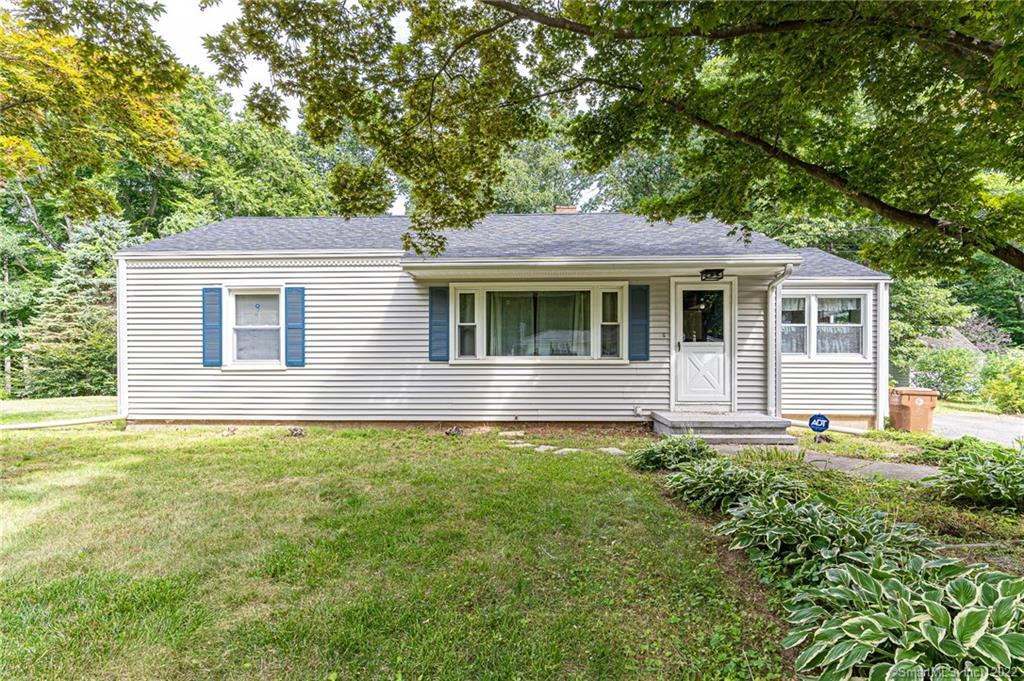 15 Ledgewood Road Shelton, CT 06484 - Photo 1 of 1