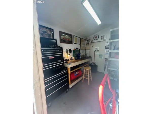 $134,500 | 503 Southeast Sheridan Road, Unit 8, Sheridan, OR 97378