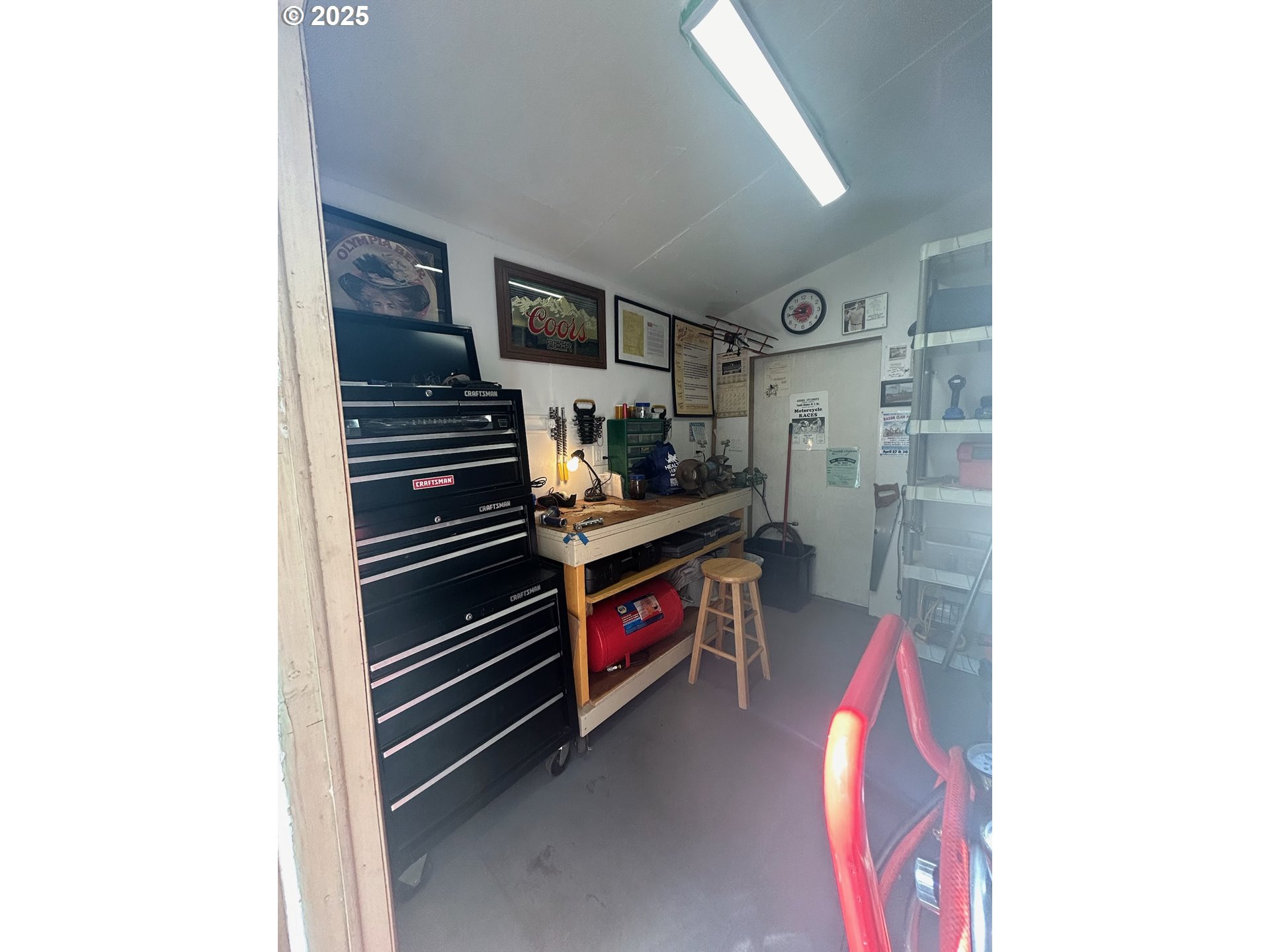 503 Southeast Sheridan Road, Unit 8 Sheridan, OR 97378 - Photo 12 of 38 a utility room with dryer and washer