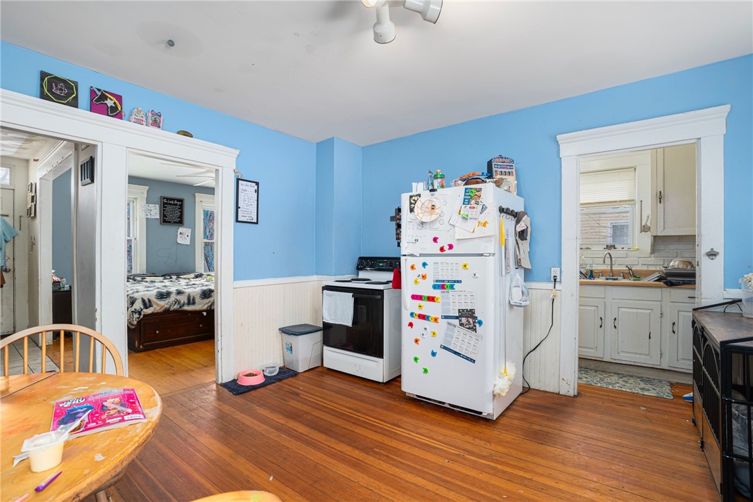 7 Maple Street Cranston, RI 02910 - Photo 11 of 15