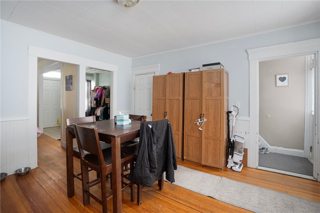 7 Maple Street Cranston, RI 02910 - Photo 6 of 15