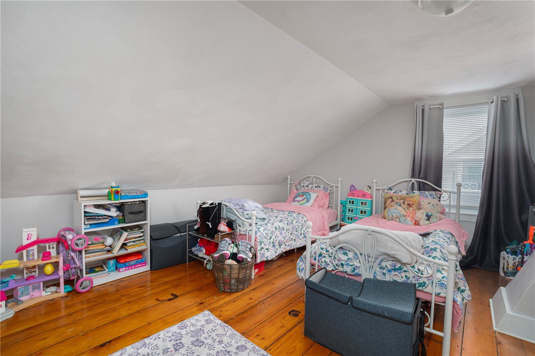 7 Maple Street Cranston, RI 02910 - Photo 8 of 15