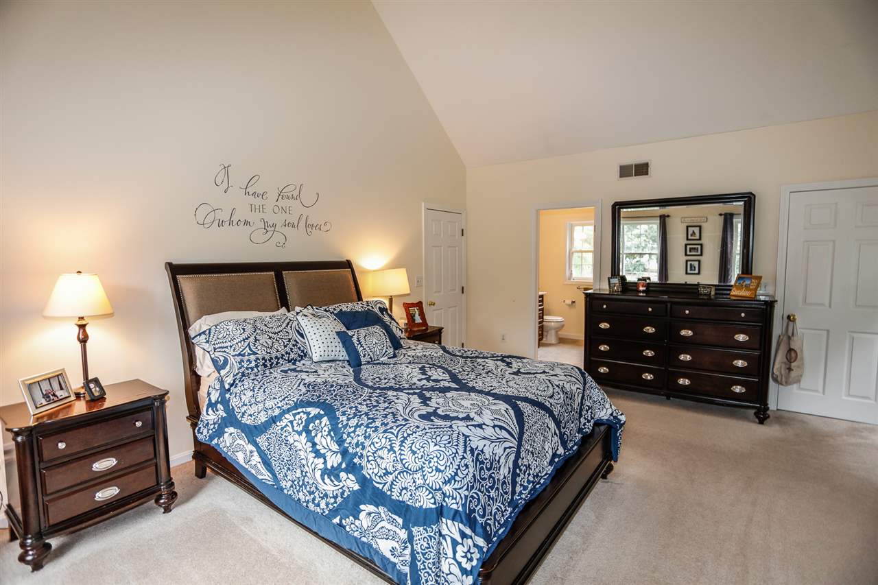 12 Mountain Road Bedford, NH 03110 - Photo 22 of 38 Gallery Image 22