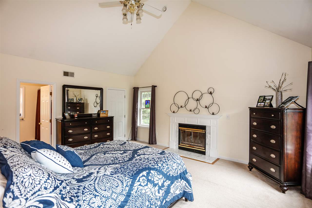 12 Mountain Road Bedford, NH 03110 - Photo 24 of 38 Gallery Image 24