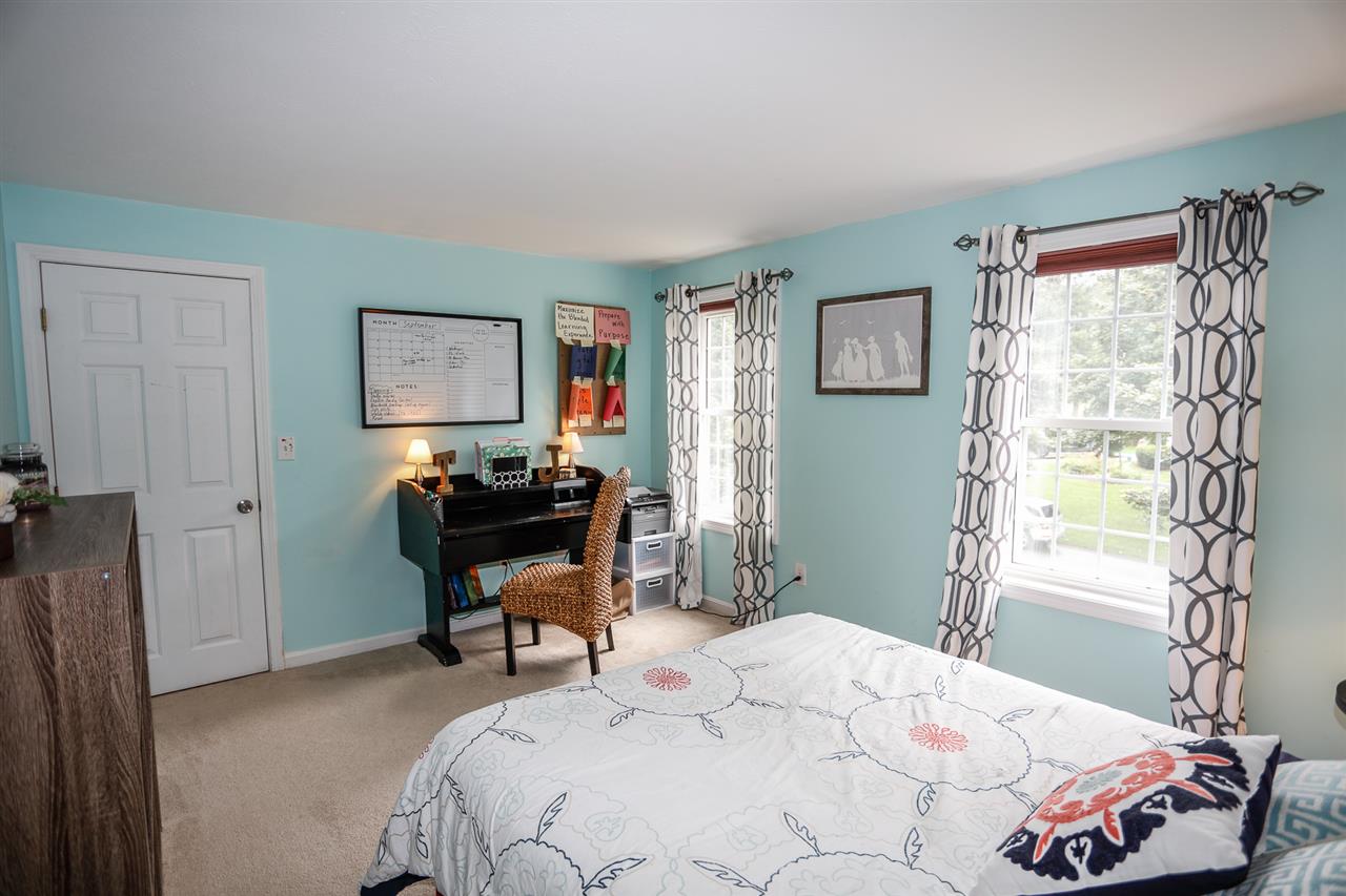 12 Mountain Road Bedford, NH 03110 - Photo 33 of 38 Gallery Image 33