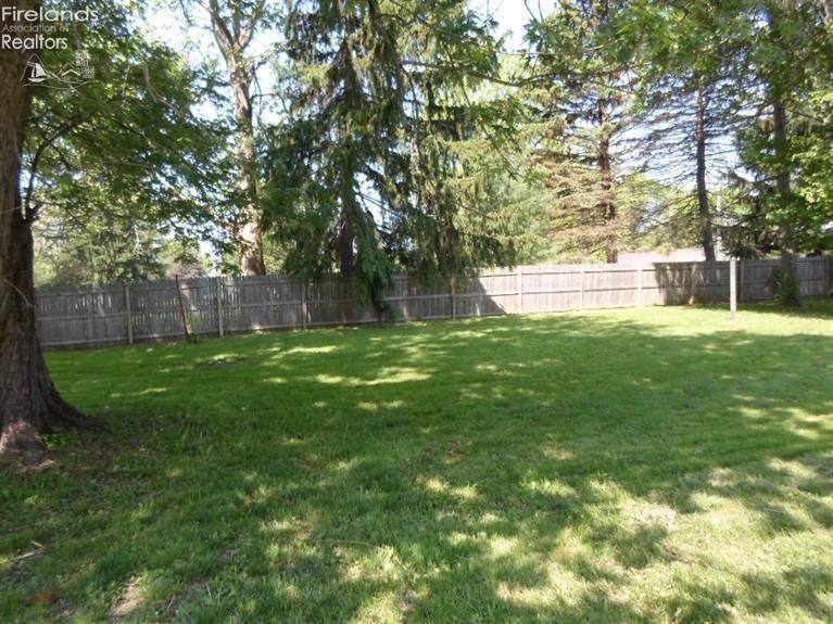 996 Lohr Road Galion, OH 44833 - Photo 4 of 10 Gallery Image 4