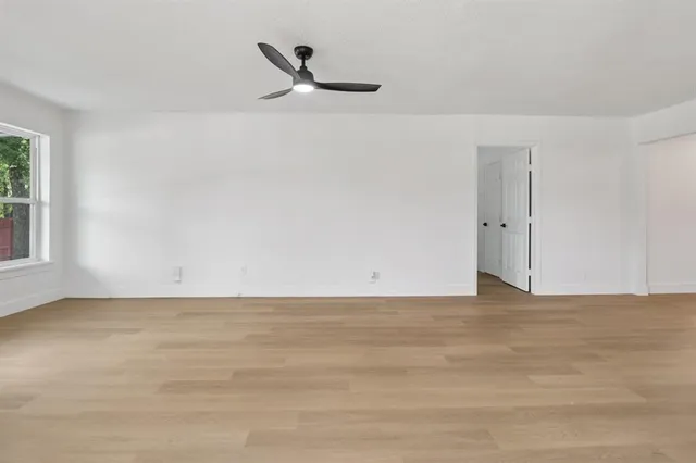 $289,000 | 1105 North Sylvania Avenue, Fort Worth, TX 76111