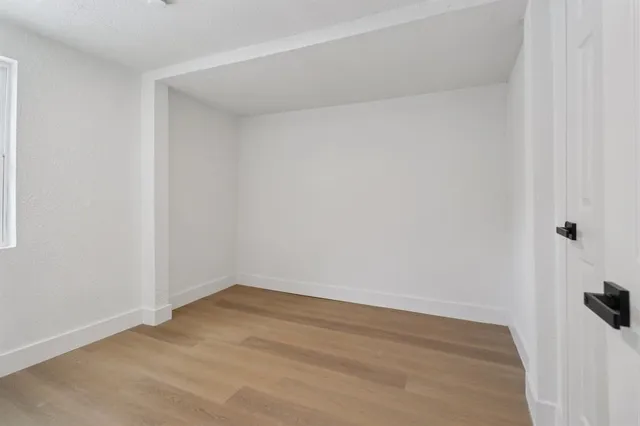 $289,000 | 1105 North Sylvania Avenue, Fort Worth, TX 76111