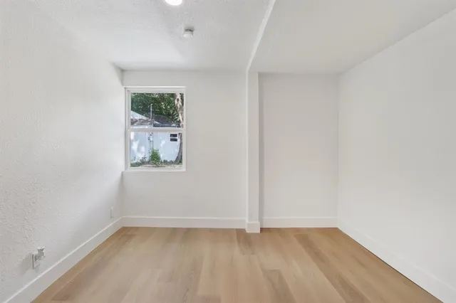 $289,000 | 1105 North Sylvania Avenue, Fort Worth, TX 76111