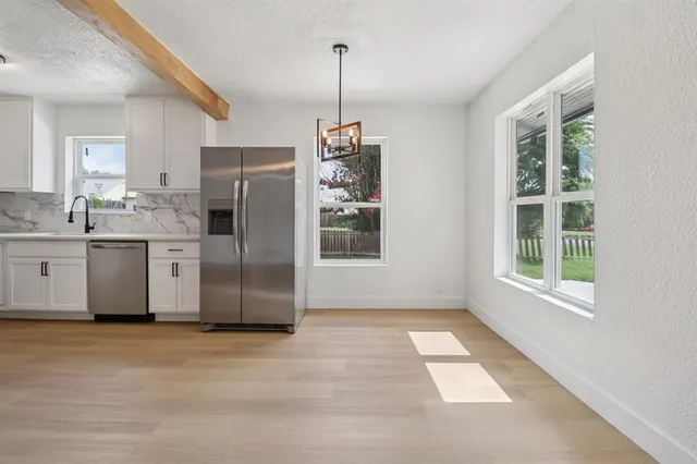 $289,000 | 1105 North Sylvania Avenue, Fort Worth, TX 76111