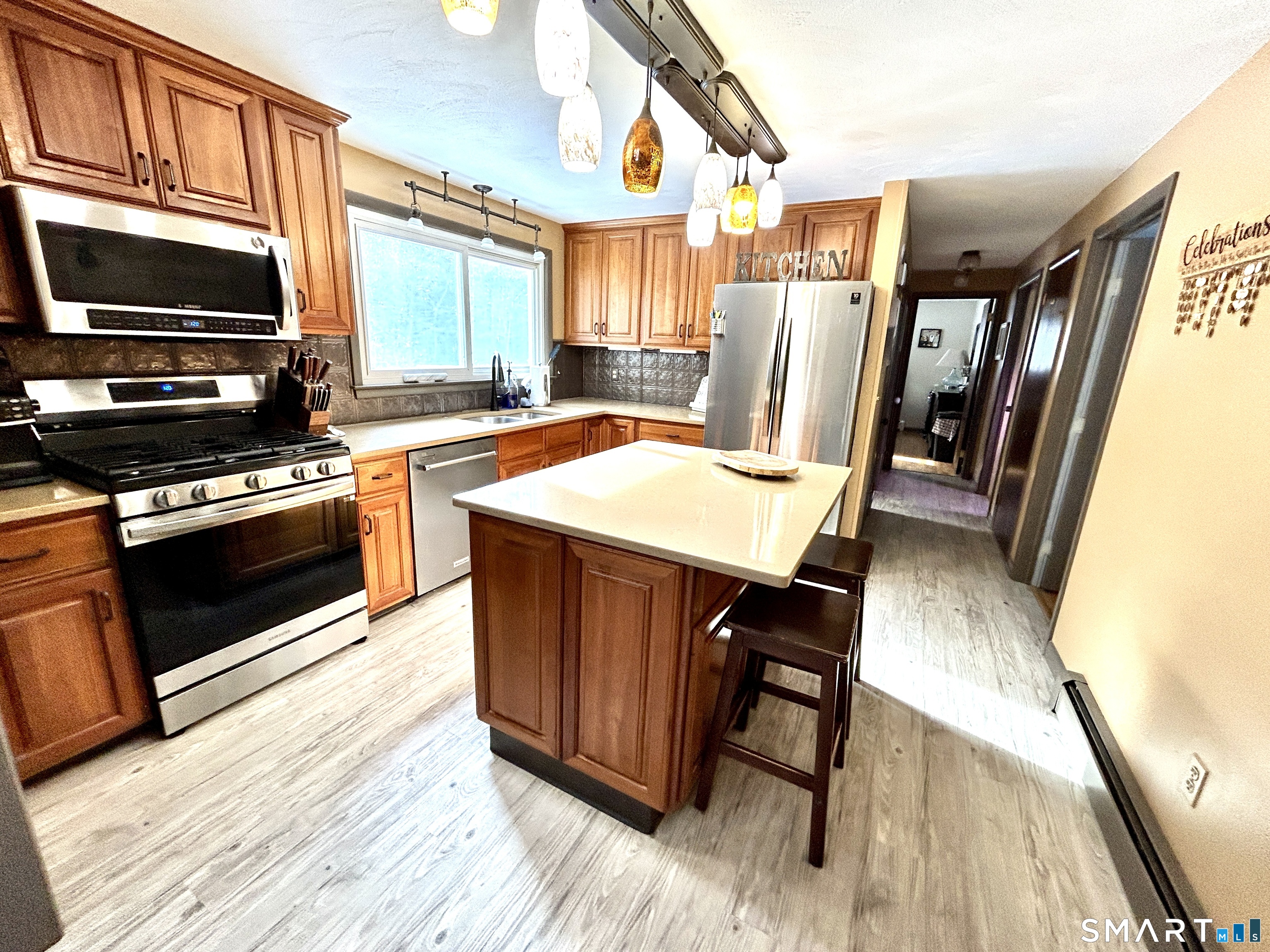 24 Kellogg Road Marlborough, CT 06447 - Photo 4 of 17