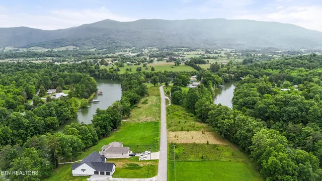 $139,000 | Wagon Lane, Speedwell, TN 37870