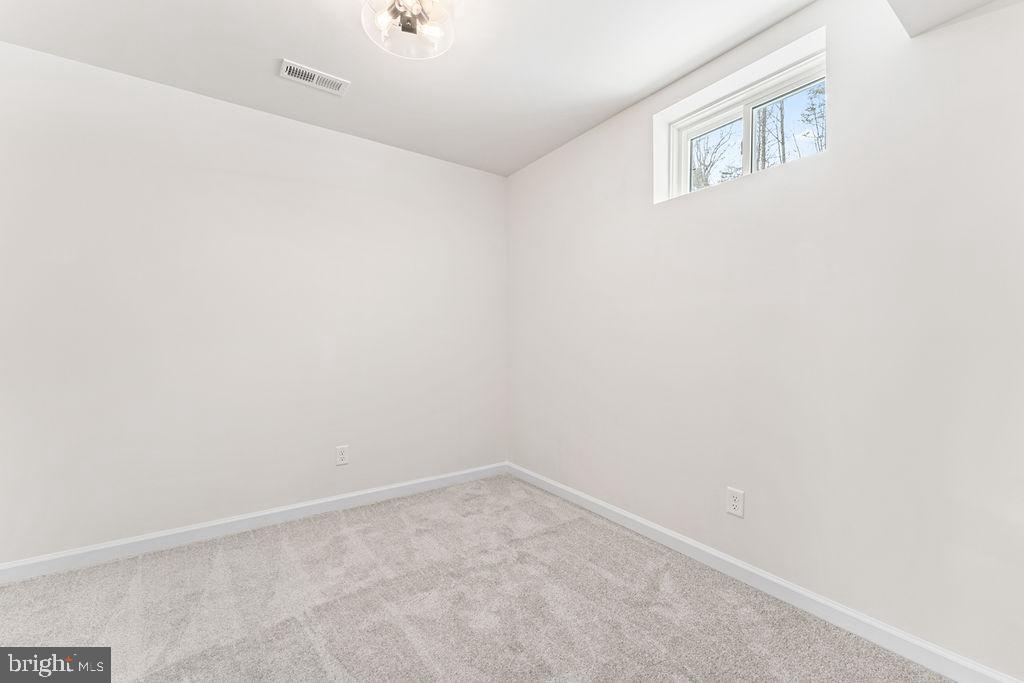 22366 Monrovia Road Orange, VA 22960 - Photo 20 of 53 a view of an empty room